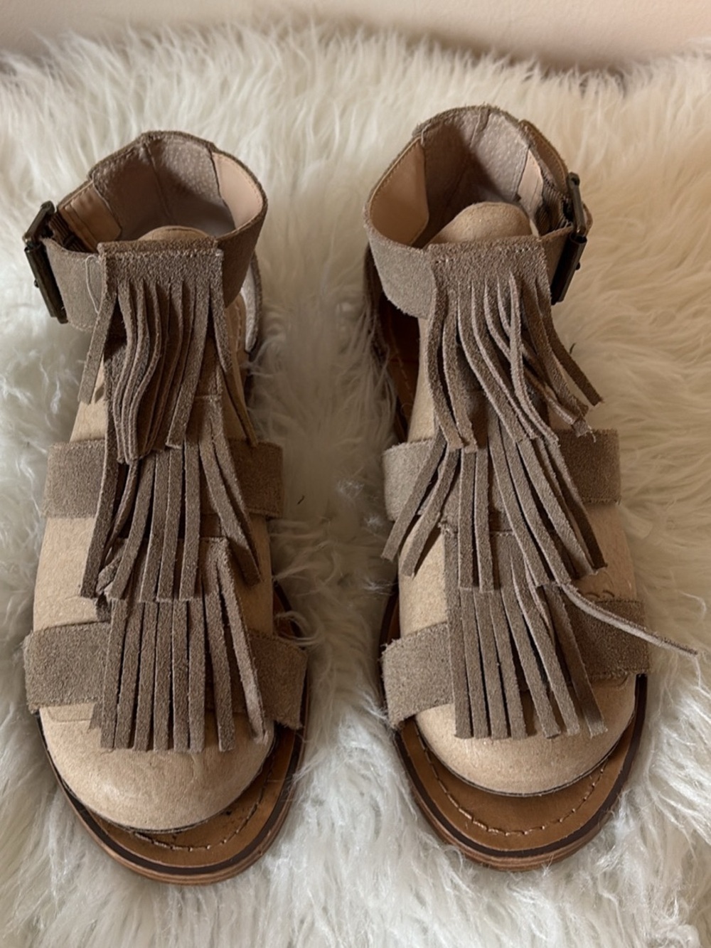 AEROSOLES Taupe Fringe Suede Gladiator Sandals